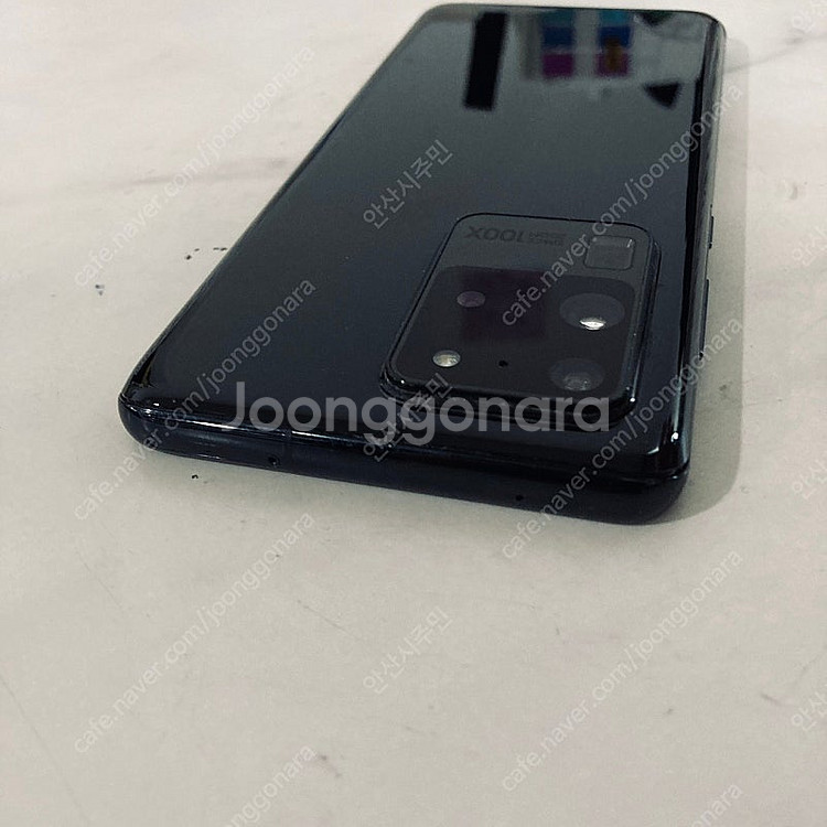 갤럭시 S20울트라 블랙 256기가 액정S급 매우깨끗! 19만8천원 판매합니다--3